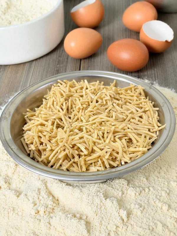 Sade Erişte 1 kg.